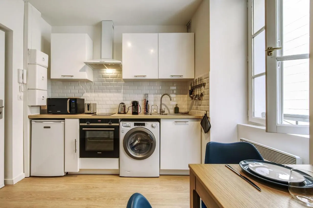 Appartement Panier Caylus - Welkeys Marseille Apartment
